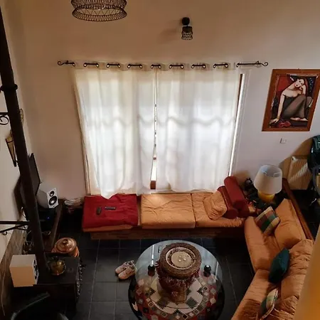 Enrietta Villa Platres